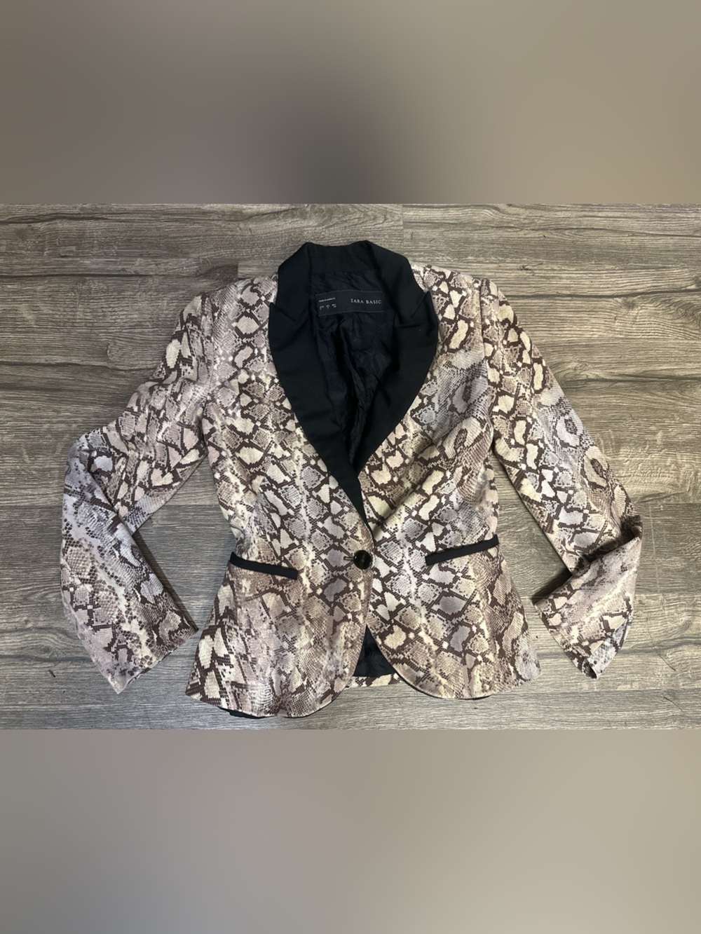 Zara Basic Snakeskin Print Blazer Size S Black Lapel - Picture 3 of 8